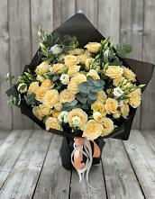 Букет цветов из:  Розы и Лизиантусы в Аристово