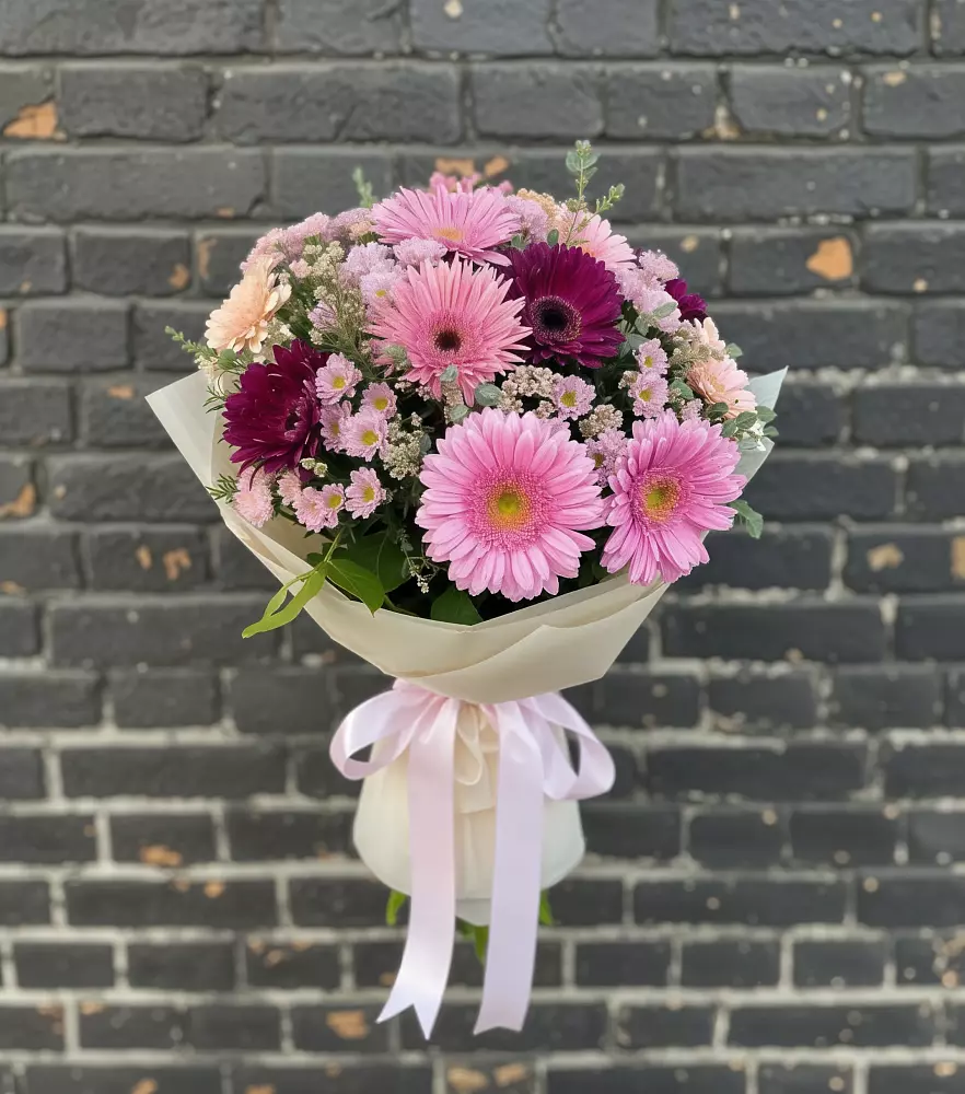 Букет цветов из: Герберы и Хризантемы в Аристово