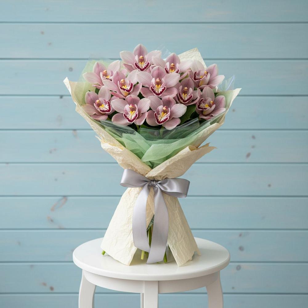 Букет цветов из: Орхидеи и Розы в Аристово