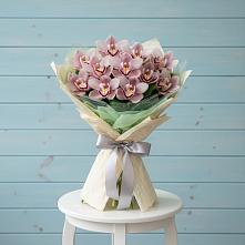 Букет цветов из:  Орхидеи и Розы в Аристово