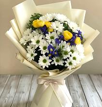 Букет цветов из:  Ирисы, Хризантемы и Розы #REPLACE_PRED# Аристово