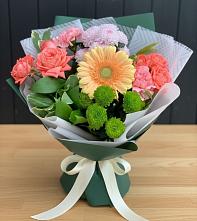 Букет цветов из:  Гвоздики, Розы, Герберы и Хризантемы в Аристово