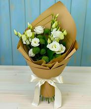 Букет цветов из:  Хризантемы и Лизиантусы в Аристово