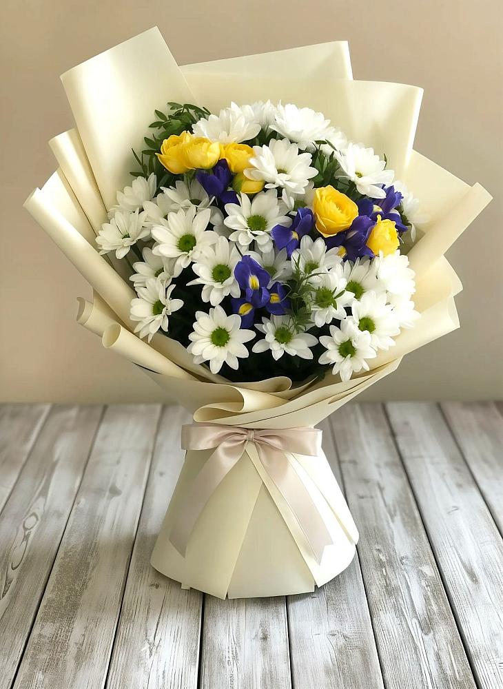 Букет цветов из: Ирисы, Хризантемы и Розы в Аристово