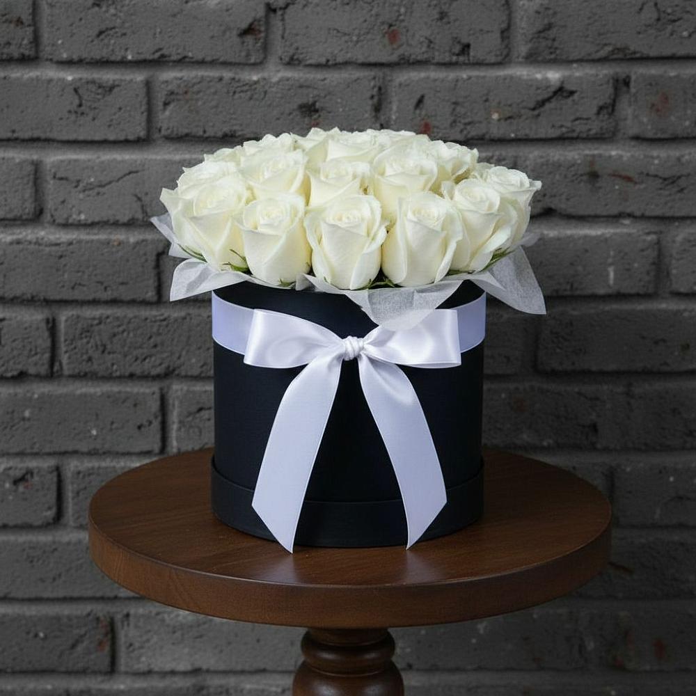 Цветочная композиция из Розы в шляпной коробке в Аристово